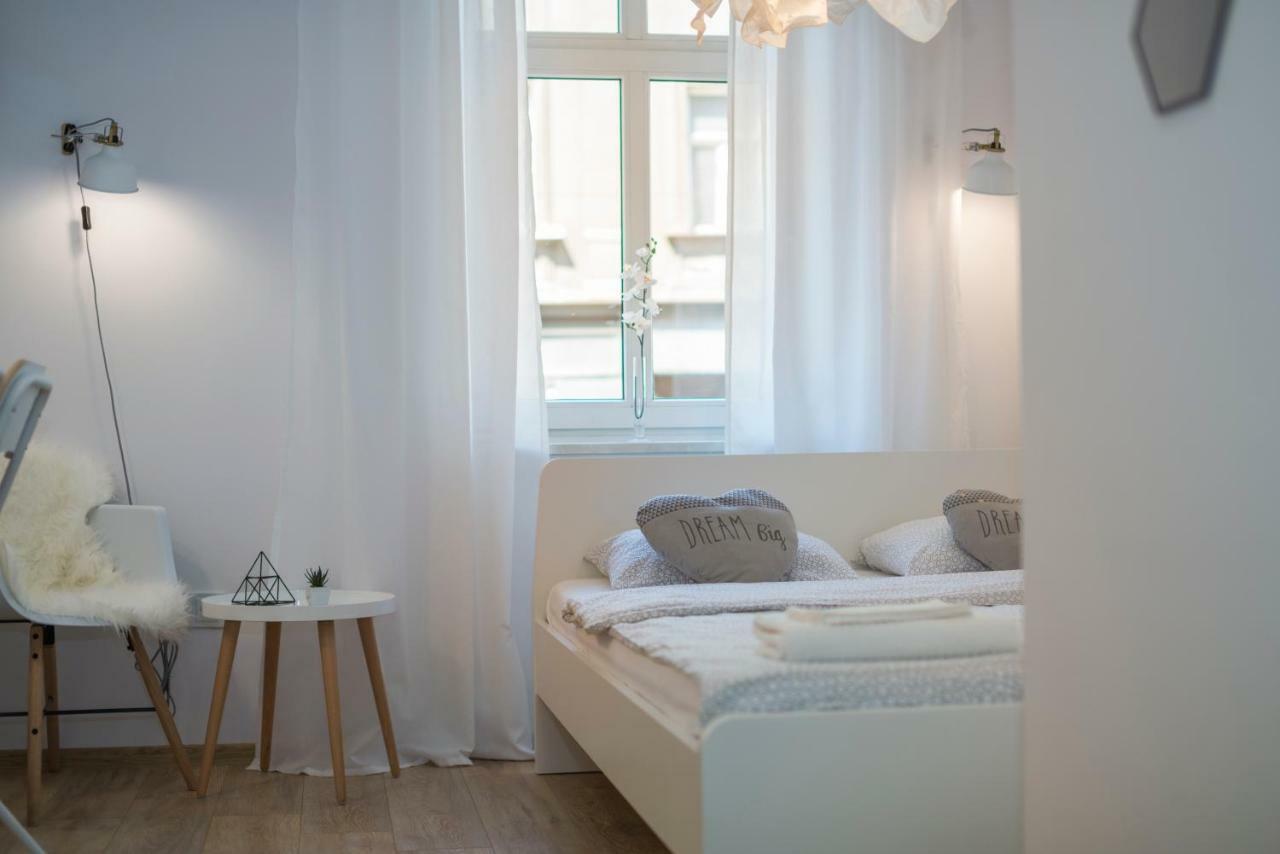 "D&M" Studio Apartments Zagreb Bagian luar foto