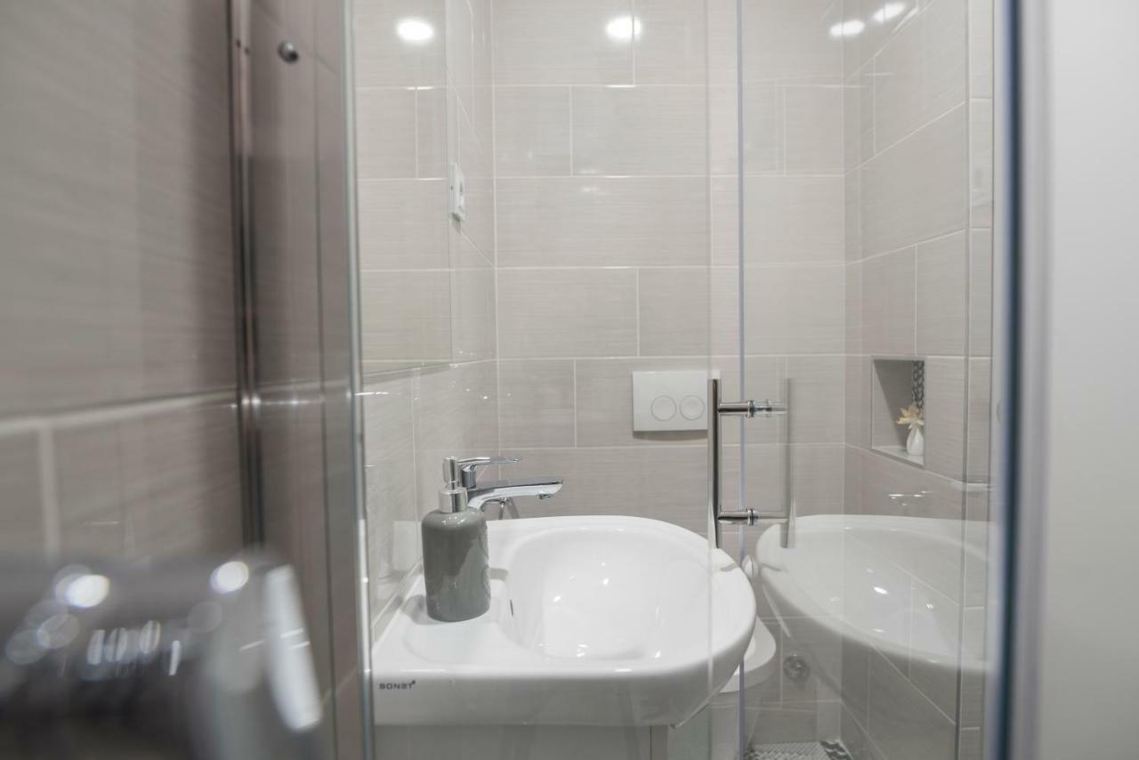 "D&M" Studio Apartments Zagreb Bagian luar foto