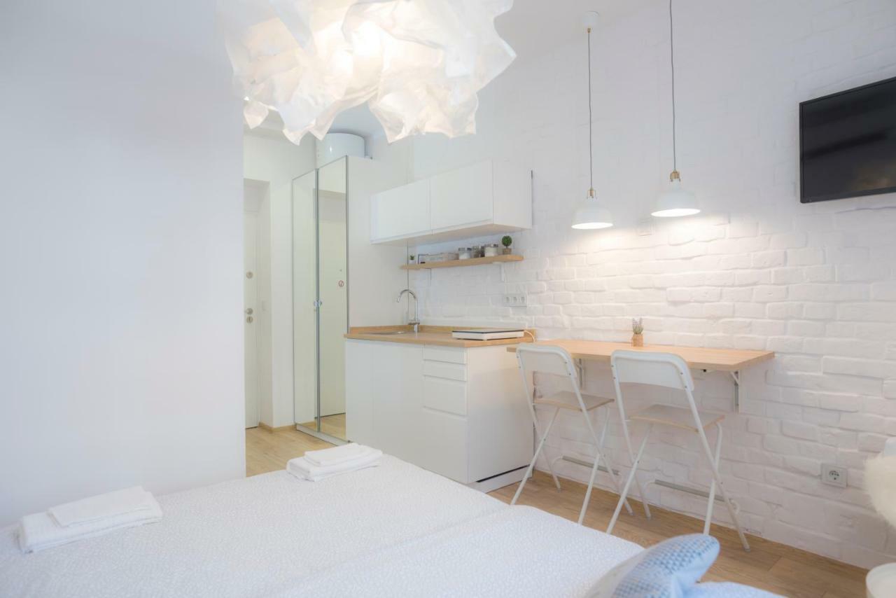 "D&M" Studio Apartments Zagreb Bagian luar foto