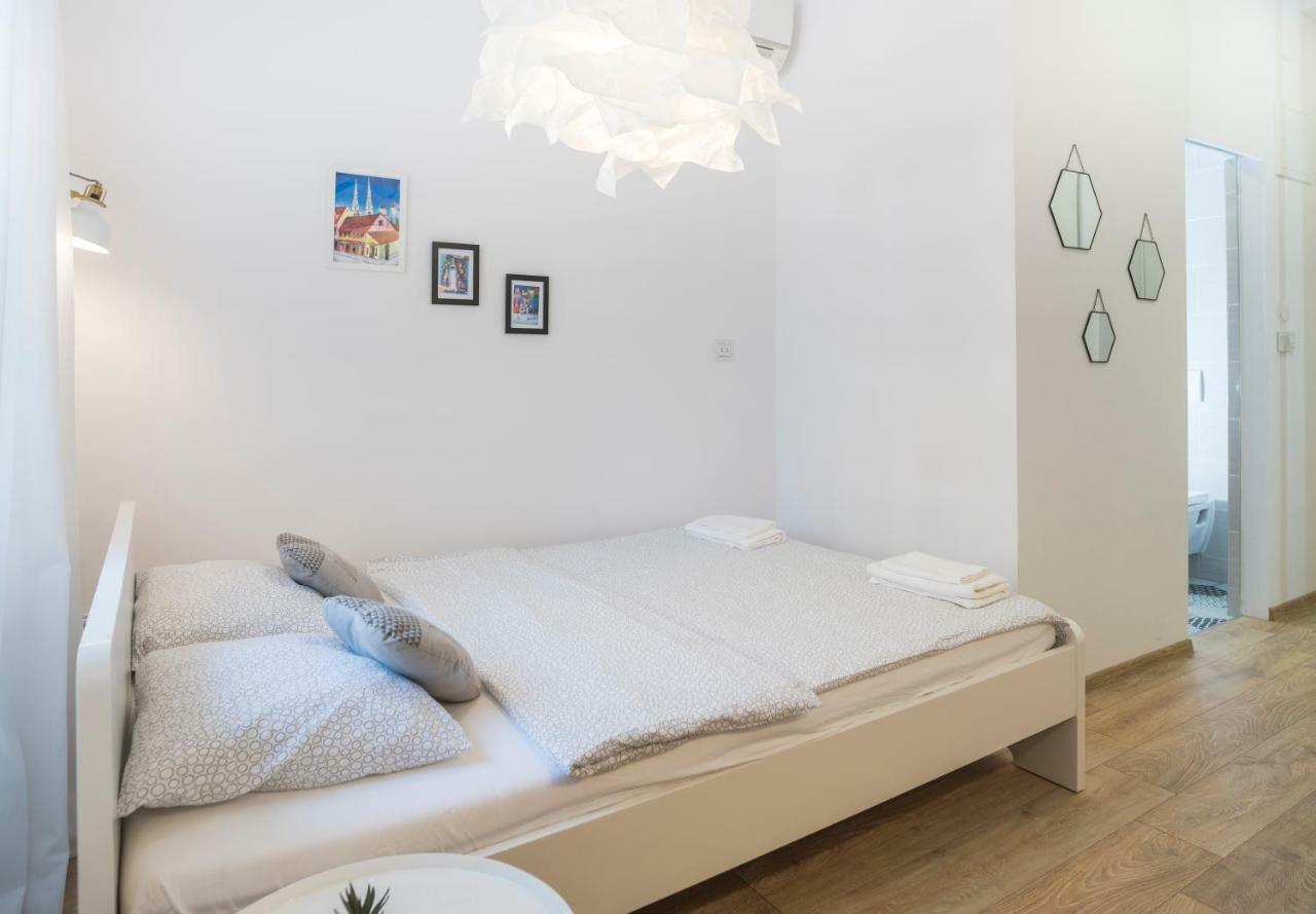 "D&M" Studio Apartments Zagreb Bagian luar foto