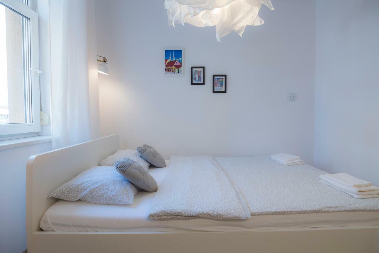 "D&M" Studio Apartments Zagreb Bagian luar foto